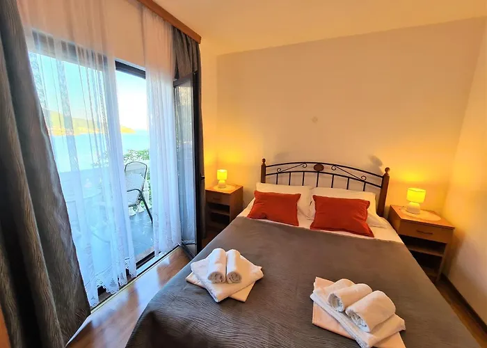 Cosic Apartman Igrane