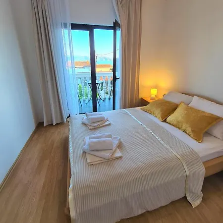 ćosić Apartament Igrane