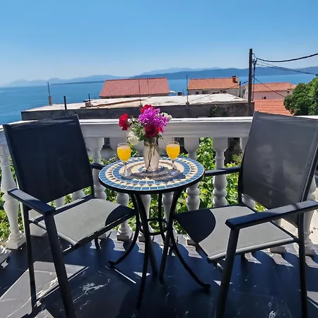 Apartment Cosic Igrane